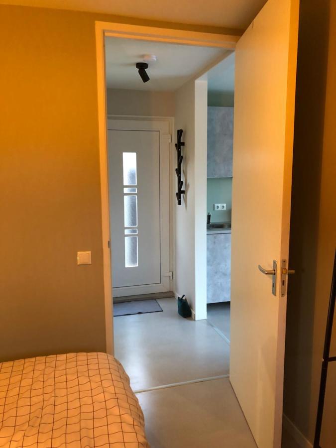B&B Snurk Stiens, Fijn Verblijf Aan Open Vaarwater Exteriér fotografie
