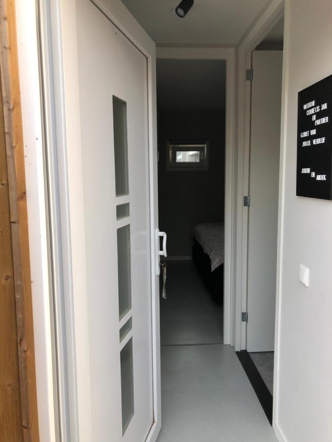 B&B Snurk Stiens, Fijn Verblijf Aan Open Vaarwater Exteriér fotografie